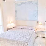 4 Beds In Marinella Just 100 Mt From The * 골푸아랑시